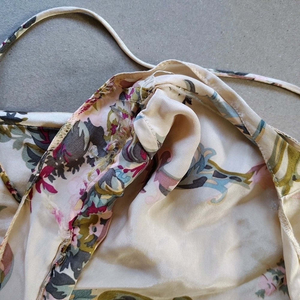 Vintage Victoria's Secret Silk Slip Dress Small Ethereal Dainty Floral Filigree - Picture 16 of 16